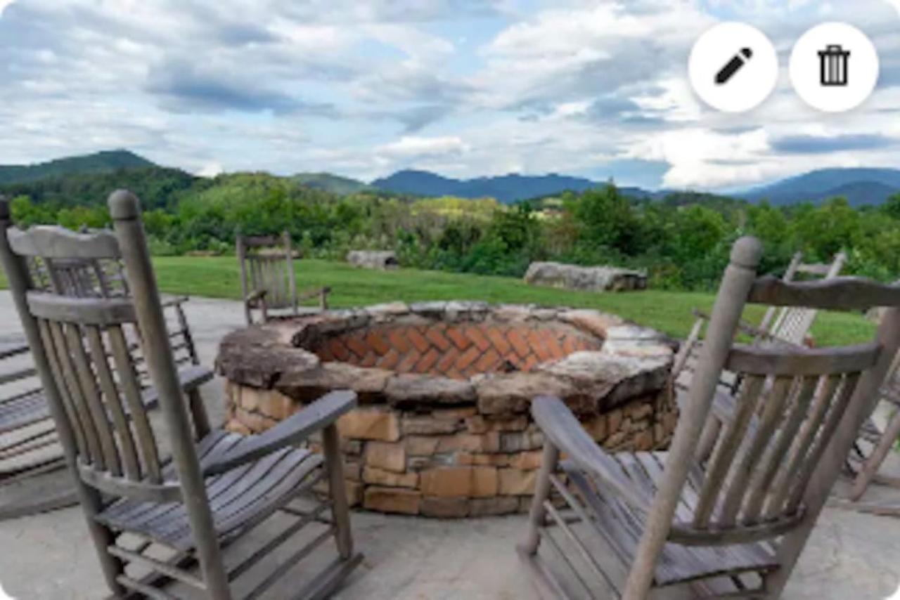 Gorgeous Cades Cove Condo With Community Pool Townsend Bagian luar foto